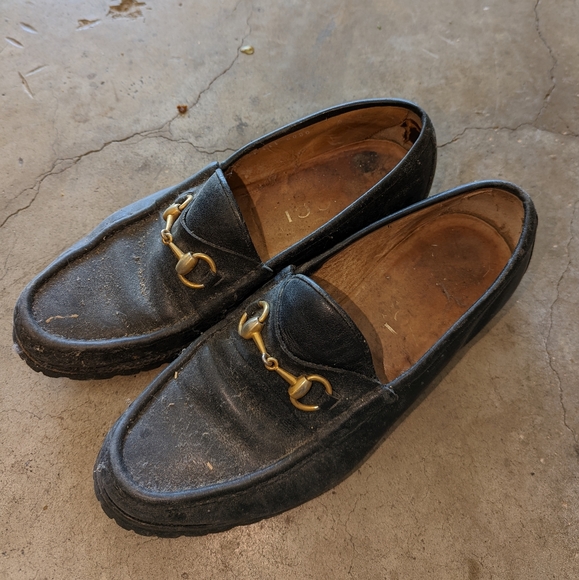 Gucci Shoes | Men's Vintage Gucci Loafers Size 9M | Color: Black | Size: 9 | Rubgar23's Closet